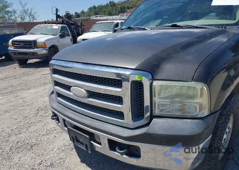2006 Ford F-250 from USA, damaged, VIN 1FTSW20PX6ED14833